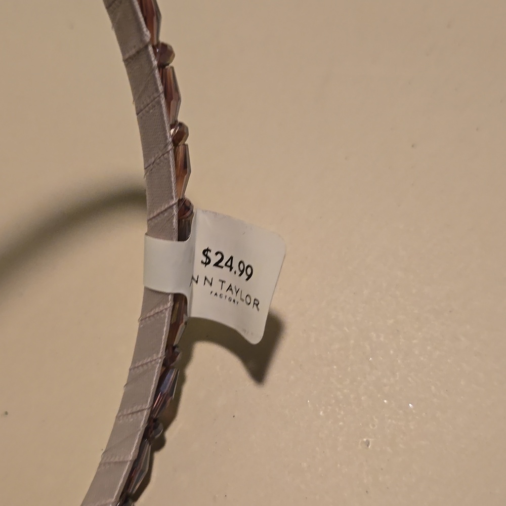 NWT Beautiful Ann Taylor Beaded Headband Set in Champagne and Smoky Brown - Picture 5 of 5